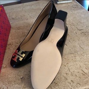Brand new tory burch low heel